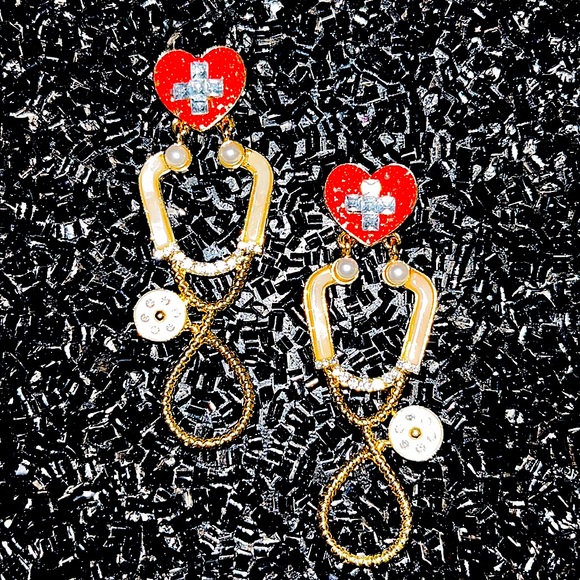 Stethoscope Earrings Calling all medical Personnel - Picture 16 of 16